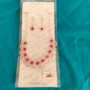 Boutique set necklace and earrings